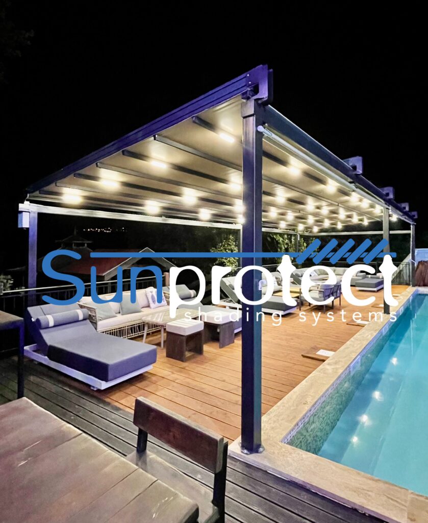 a pergola on a pool made by Sunprotect